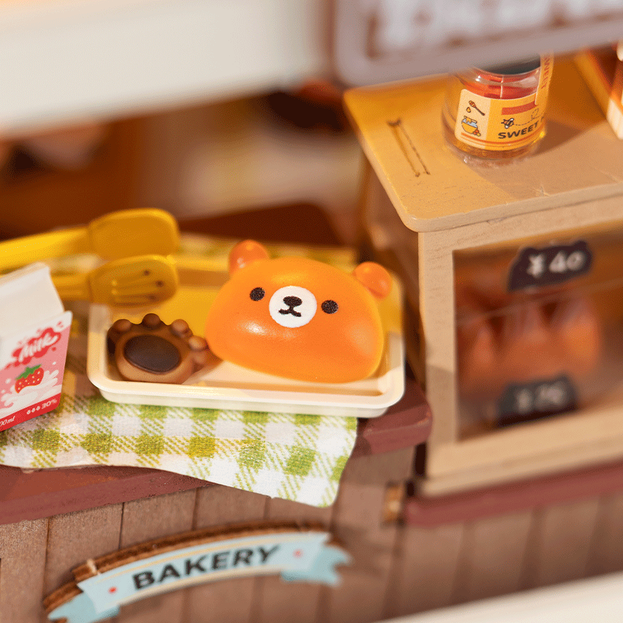 Teddy’s Breadbox – Image 5