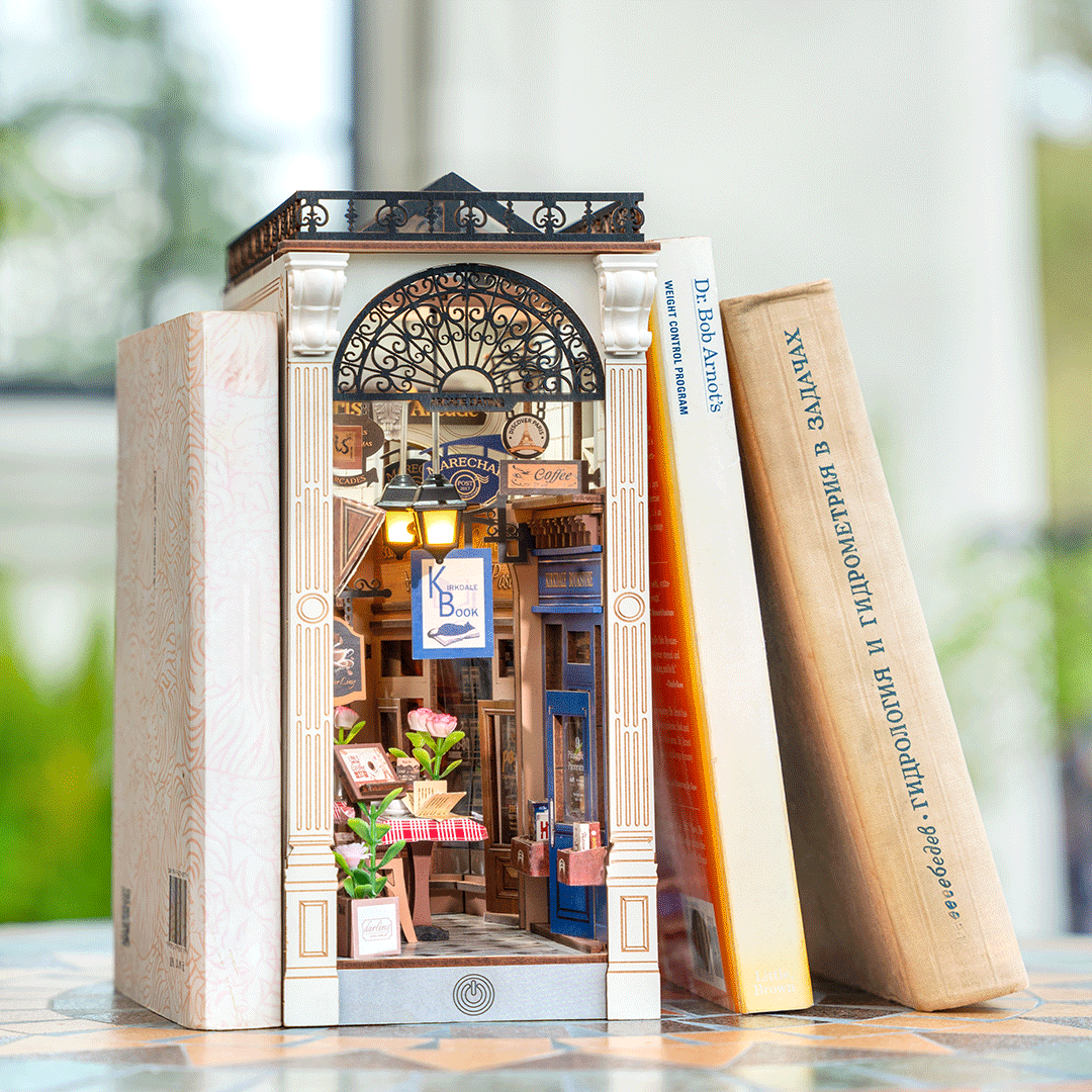 Book Nook Arcade Dating – Image 7