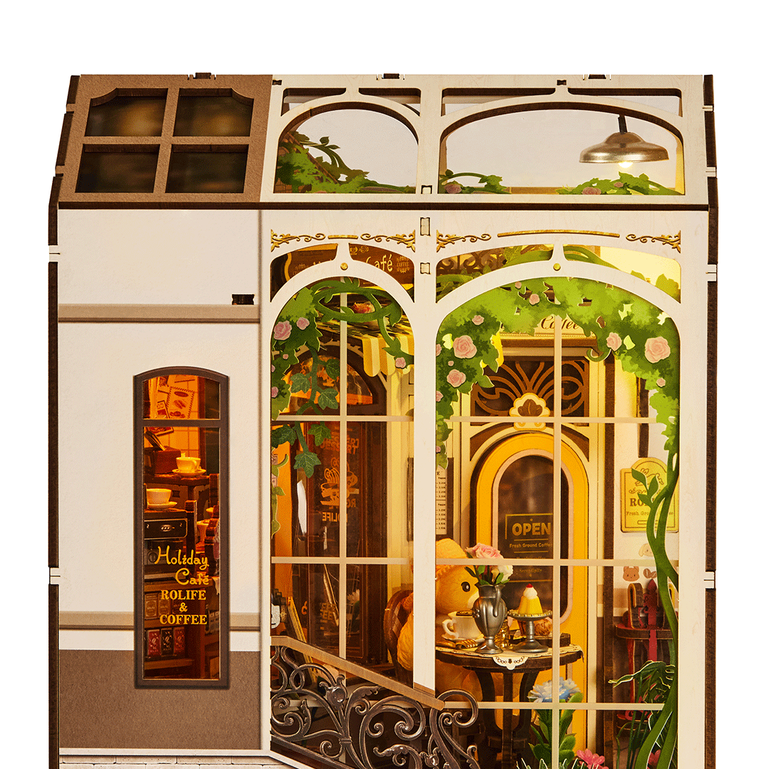 Book Nook Holiday Café – Image 4