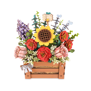 Rolife Wooden Bloom Box TW02H, composition florale DIY en bois avec tournesol, roses rouges, fleurs roses et feuillage coloré dans une jardinière